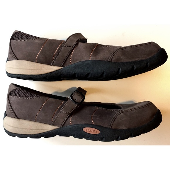 cabelas casual shoes